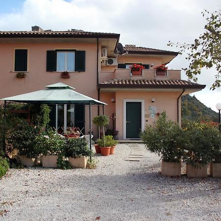 Bed and Breakfast Il Pioppo Veroli Exterior foto