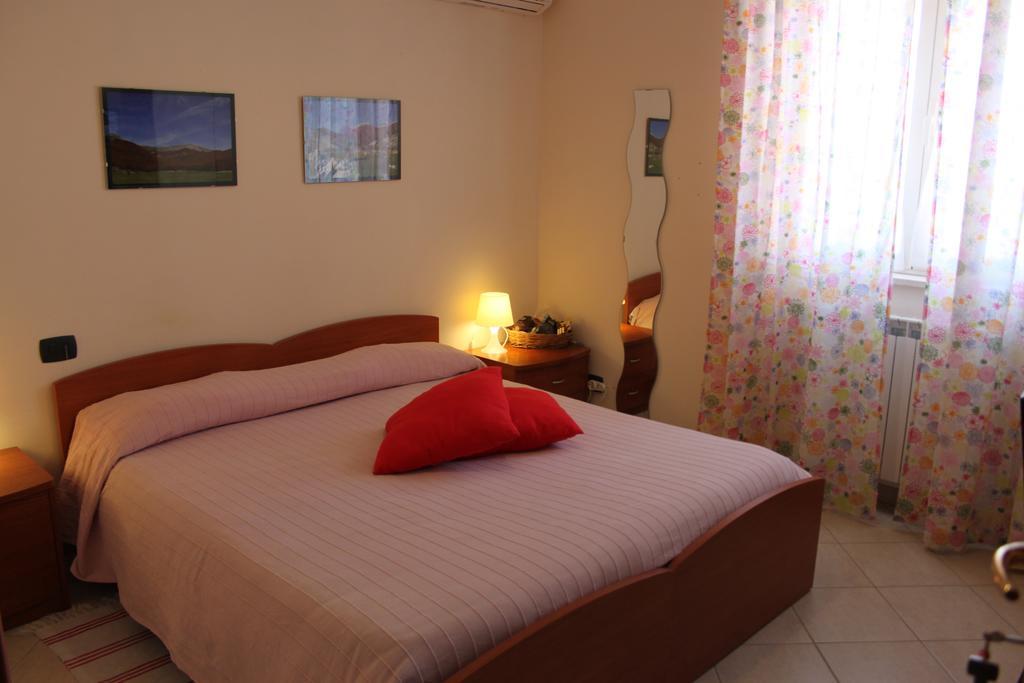 Bed and Breakfast Il Pioppo Veroli Zimmer foto